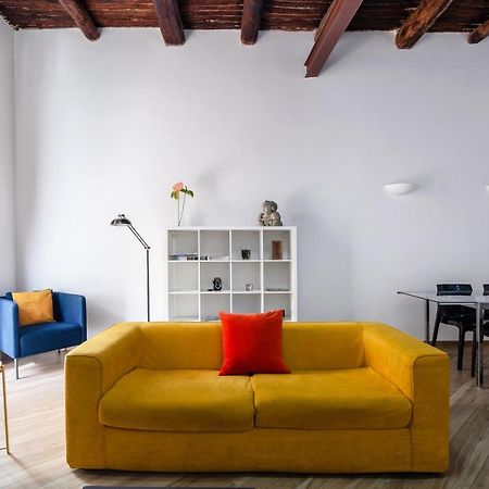 Appartamento Moderno Nel Centro Storico Napoli Bagian luar foto